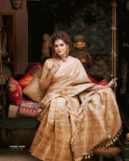 Muga Sardor Mekhela With Blouse Piece